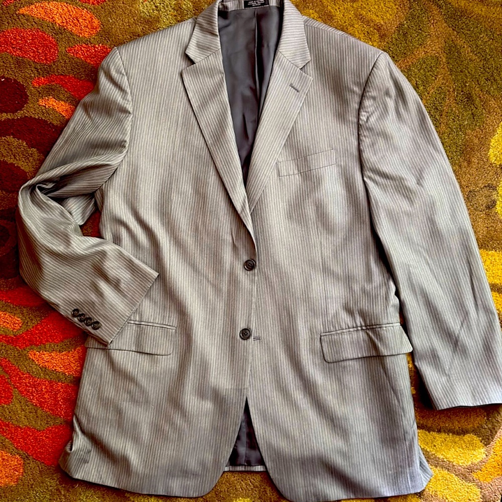 Jones of New York suit, jacket, pinstripe gray large